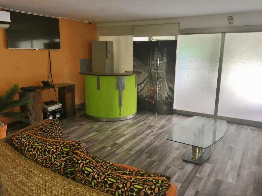 Serenade Lodging Rooms Panamaváros Kültér fotó