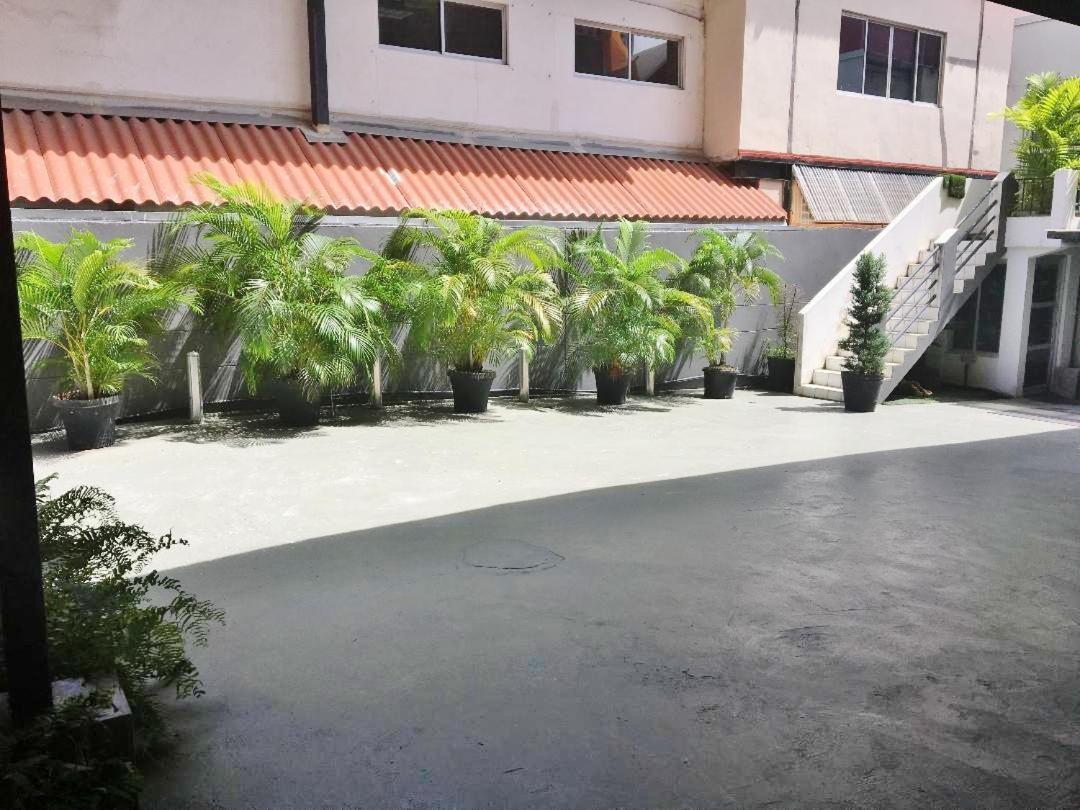 Serenade Lodging Rooms Panamaváros Kültér fotó