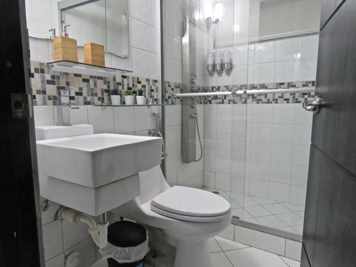 Serenade Lodging Rooms Panamaváros Kültér fotó